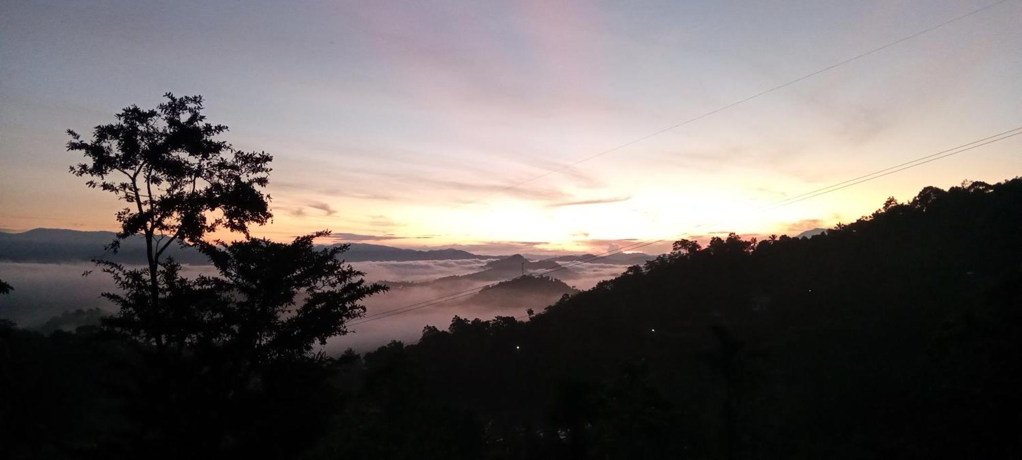 Kandy Ivy Mountain View Resort Szoba fotó